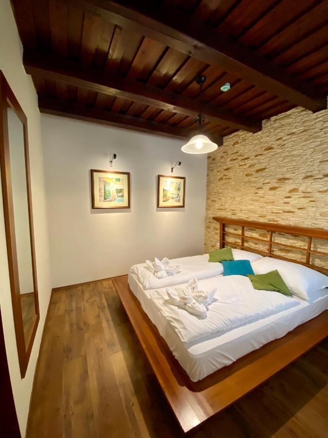 Istvan Parkhotel Es Gasztrofarm Sormas Ngoại thất bức ảnh
