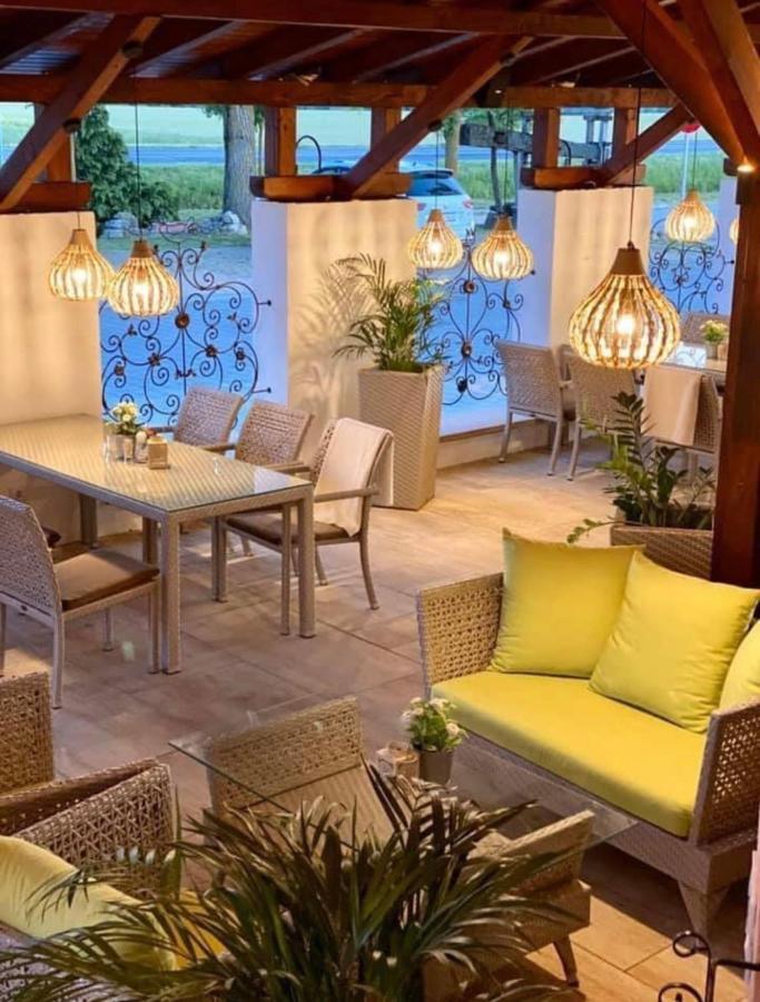 Istvan Parkhotel Es Gasztrofarm Sormas Ngoại thất bức ảnh
